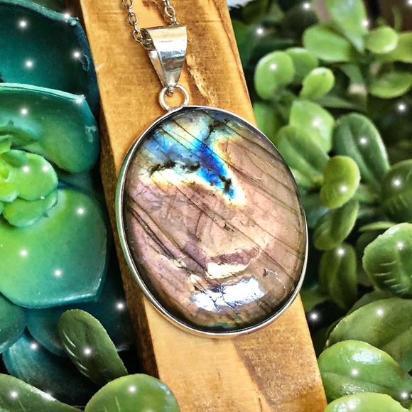 Whimsy Avenue Jewelry - .925 Sunset Labradorite Necklace🍂